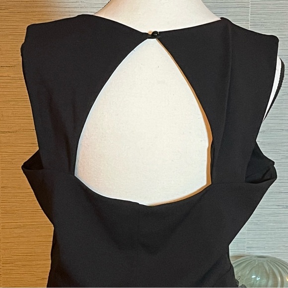 Carla Conti Black 3D Floral Cutout Back Cocktail Mini Dress Size XL NWOT Italy - Picture 6 of 9